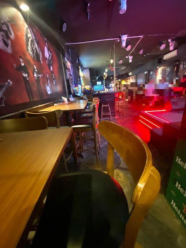 (Expired)Cafe Karaoke PUB Live Band Ground Floor Shop House for Takeover at River Valley Road