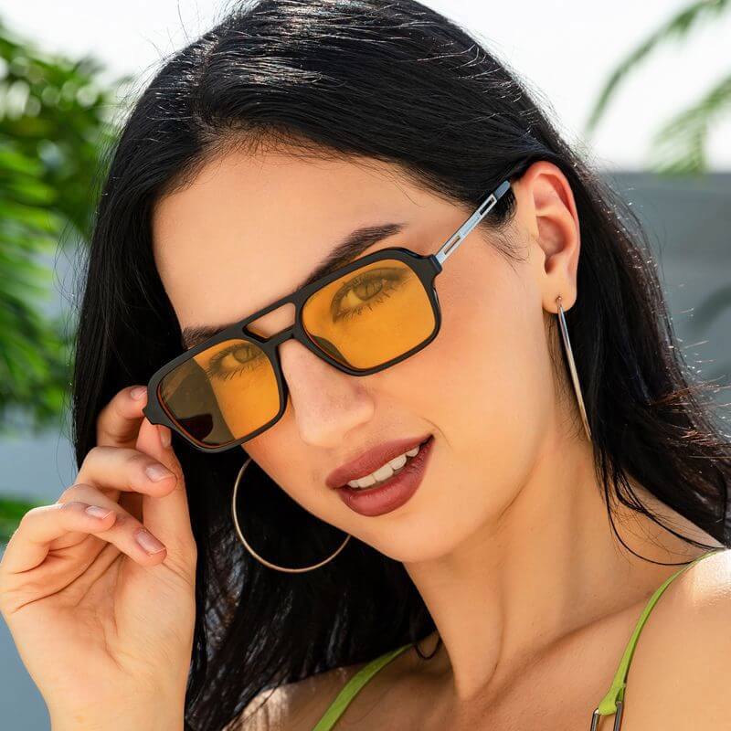 (Expired)Stylish And Successful E-Commerce Brand Specializing In Vintage Eyewear For Sale