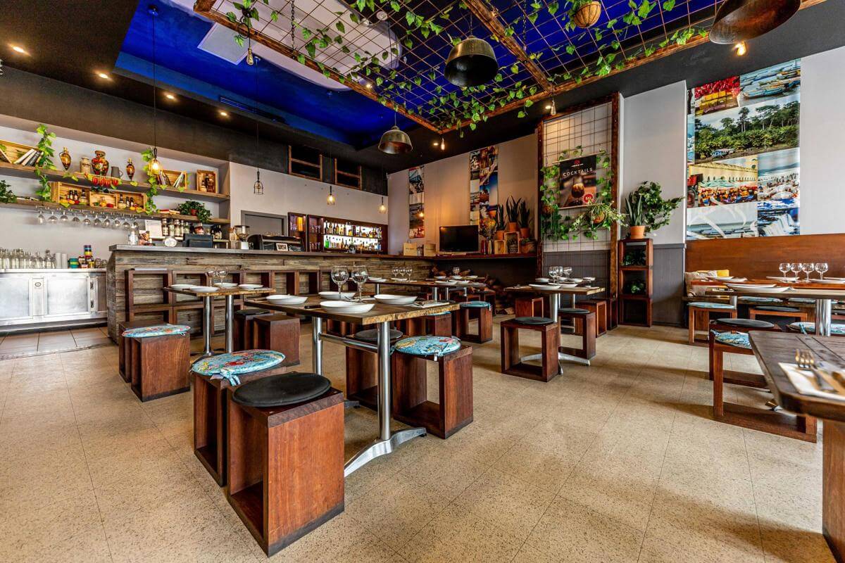 RESTAURANT | ANY CUISINE | MAS