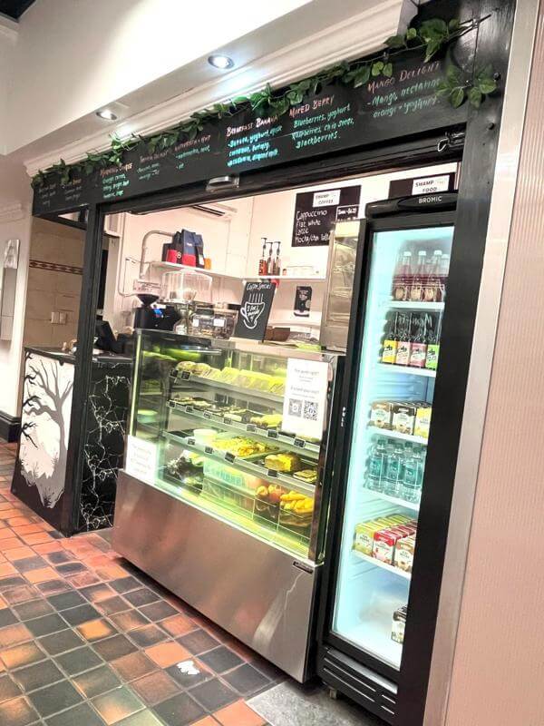 Swamp Too Low Ingoing Kiosk One Operator Business, Est 65 years