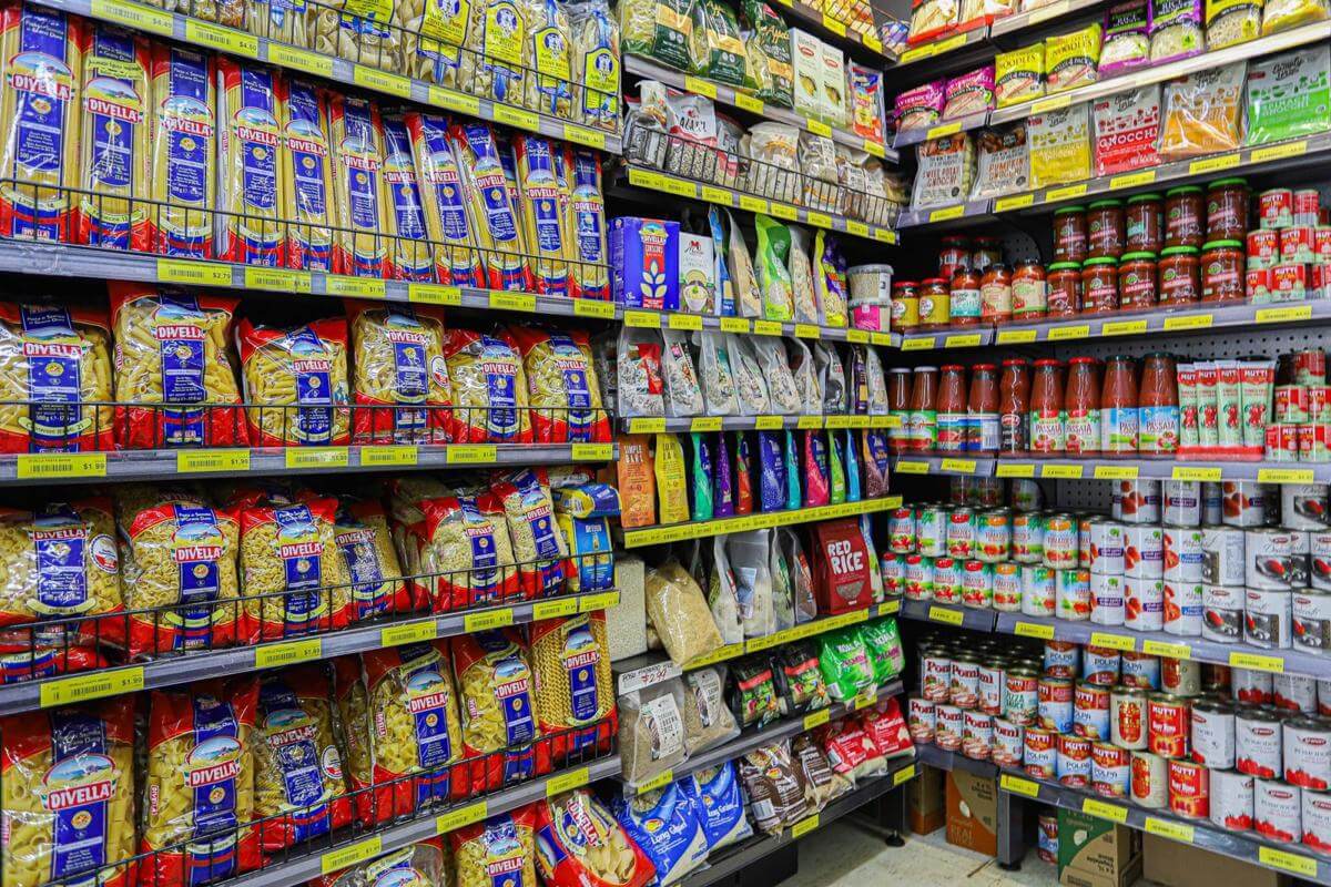 RIPE FOR THE PICKING FRUIT SHOP | MAS