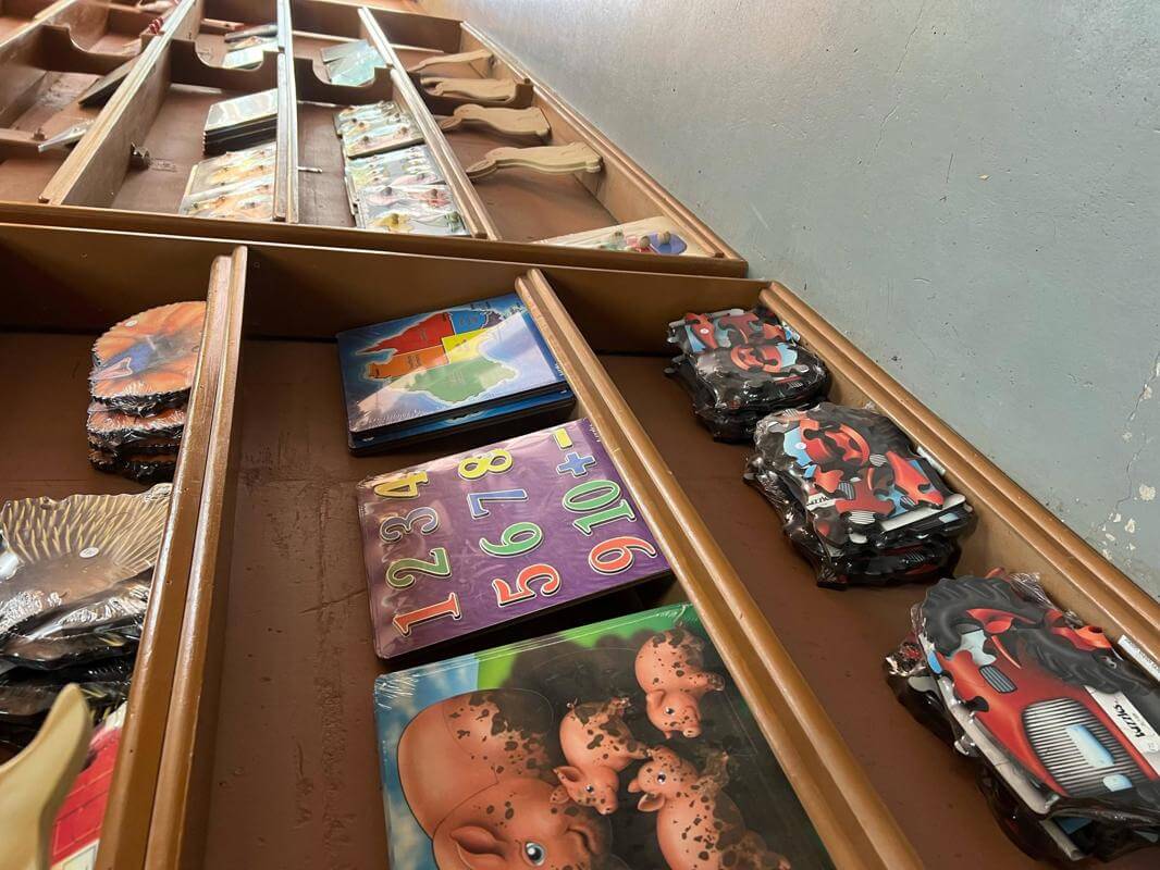 Long-Established Wooden Retail Business in Scenic Kangaroo Valley - Your Dream Business Awaits!