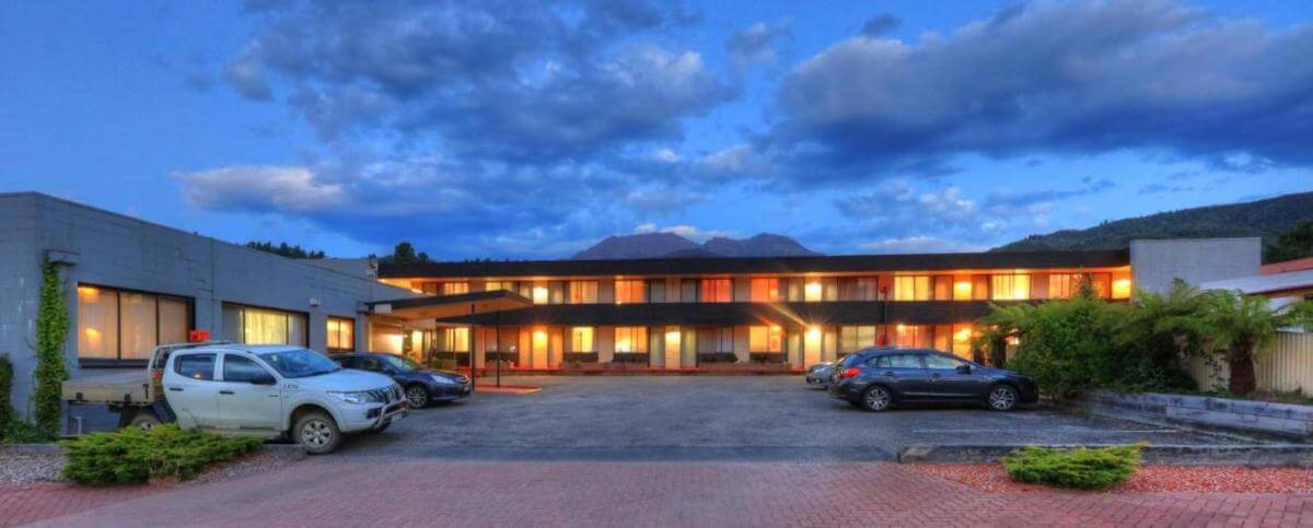 24 Room FHGC Best value Tasmanian Motel $1,250,000 negotiable
