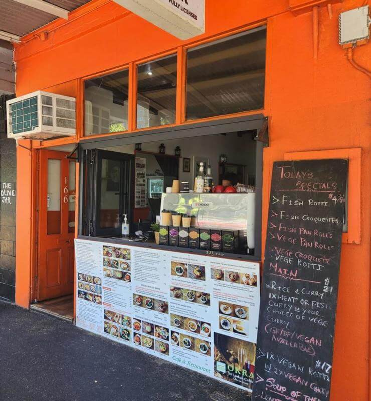 ICONIC CARLTON LOCATION  SRI LANKAN RESTAURANT