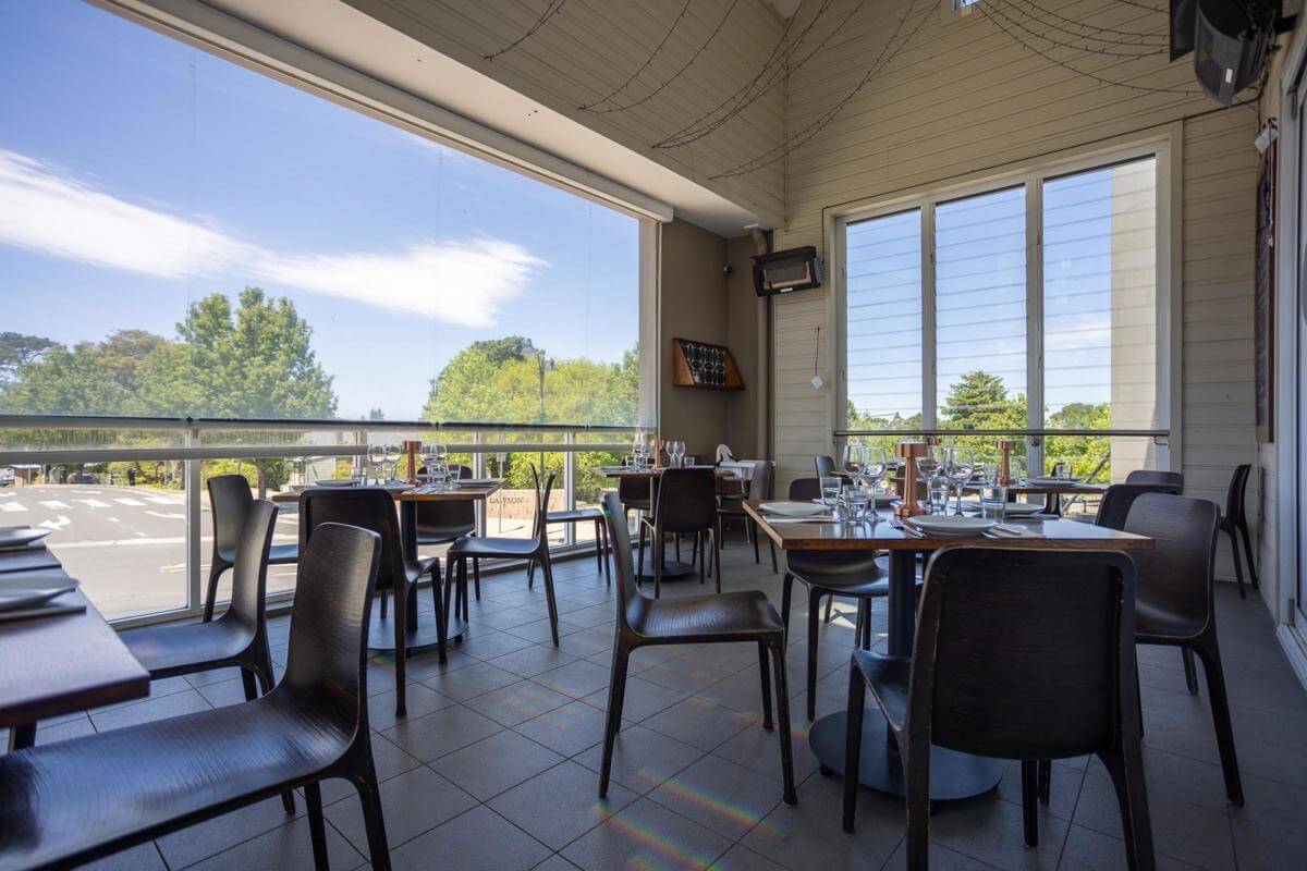 Blue Mountains Pizza | A+ Fitout | MAS