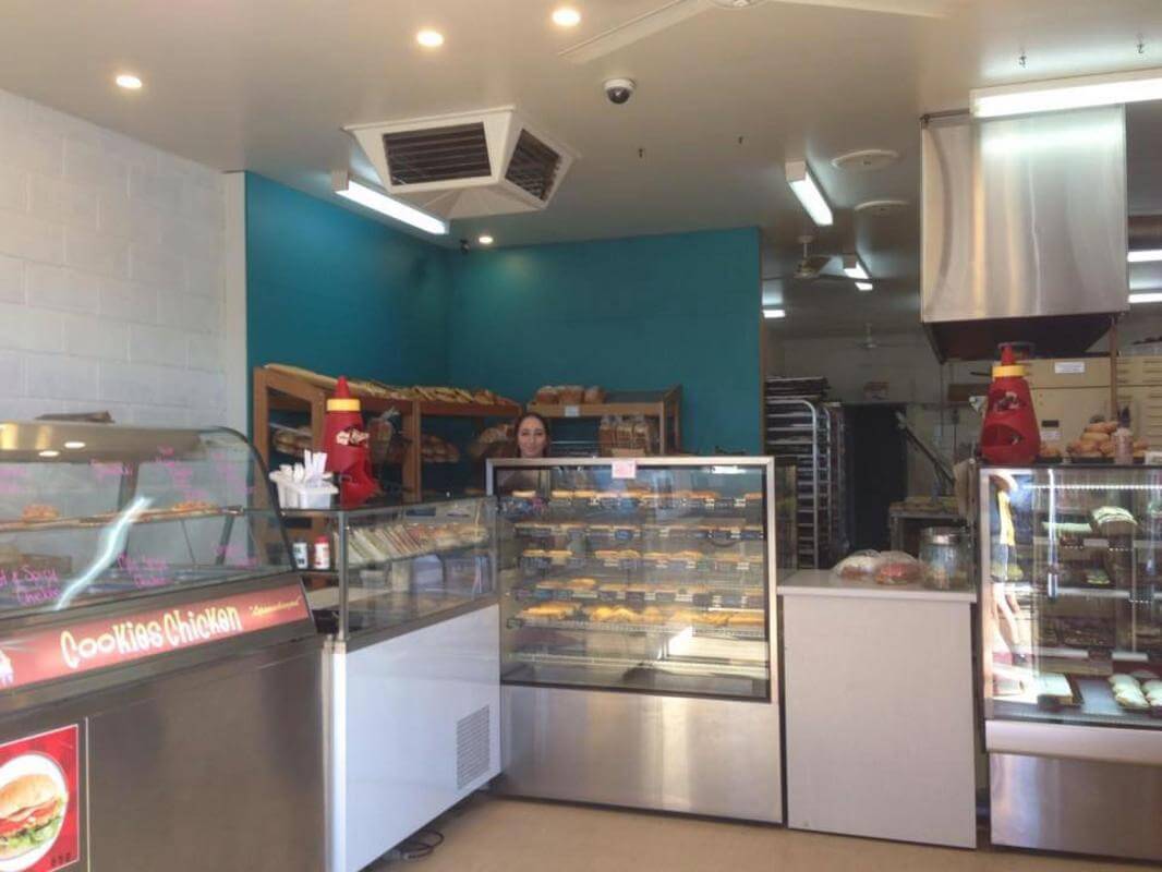 THRIVING BAKERY CAFE  AND TAKEAWAY - AN OPPORTUNITY NOT TO BE MISSED