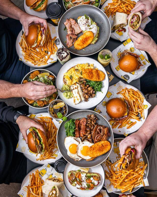 Excellent performing cafe in busy Silverwater industrial precinct! Worth seeing.