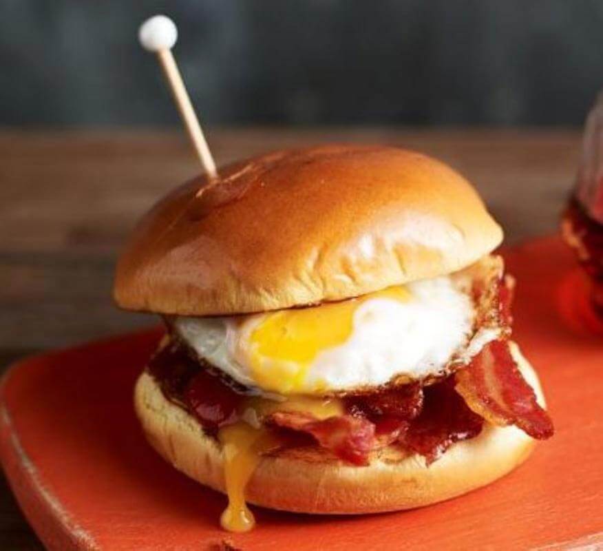 PRICE DROP. Café & Takeaway, Brilliant Position. Open to Offers