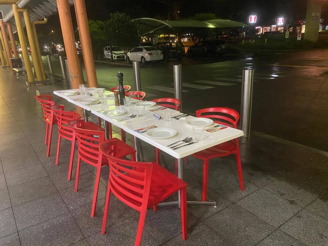 Thriving Pizza Shop  Authentic Italian Dining in Prime Central Coast Location