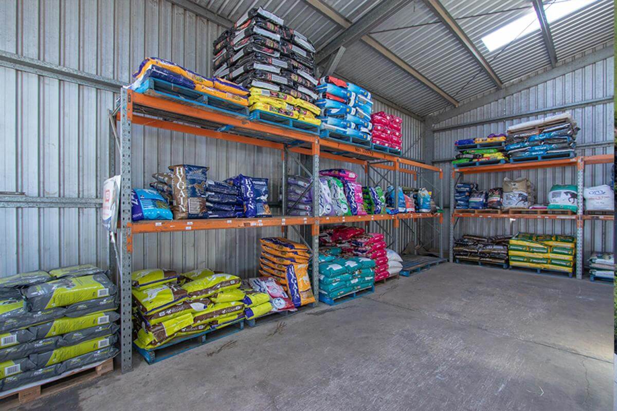 WRT Feed Shed - Stockfeed & Produce