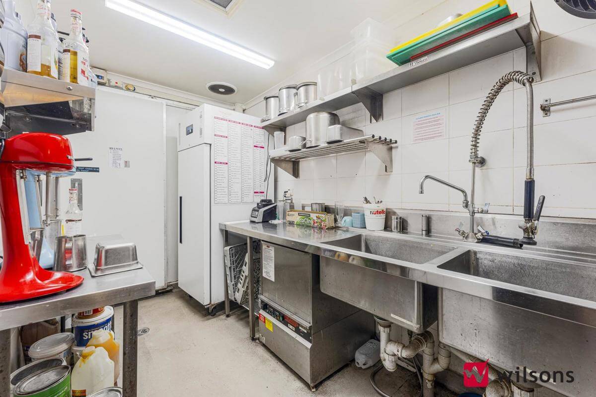 Retro themed Ice cream café & burger bar