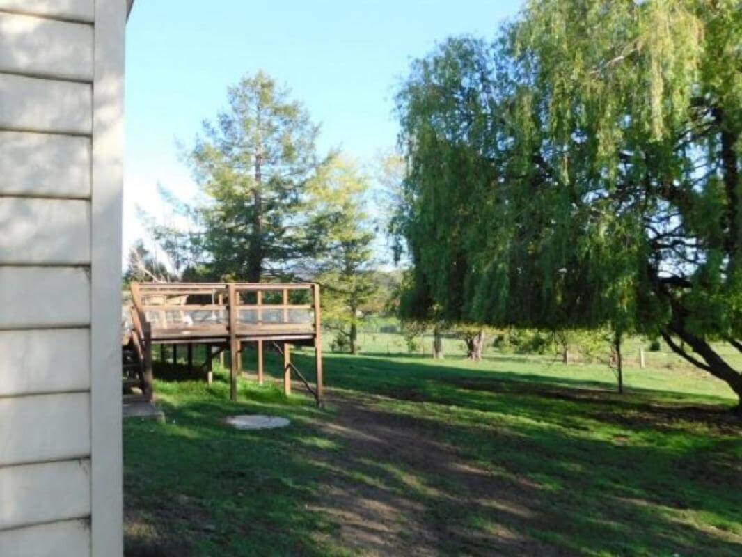 Versatile STCA Residence or Varied Commercial Application, Backpackers Depot Workshop o/o $729k