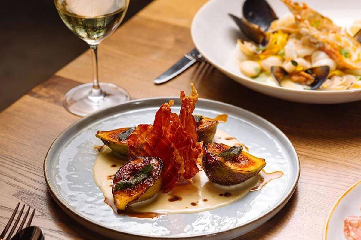 A+ Bar Restaurant | Prestigious Location & Opportunity | MAS