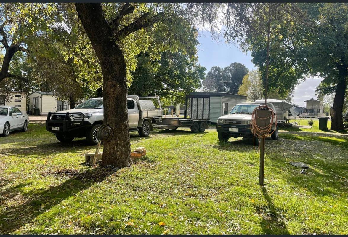 Caravan Cabin park. Vendors terms available. !!