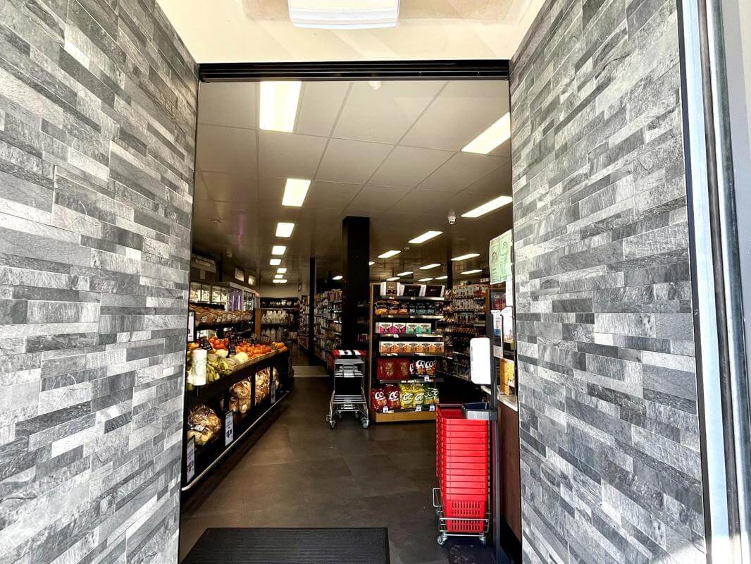 Family Supermarket Operating 50+yrs South Hobart T/O Appr $60,000 Weekly Location and Potential