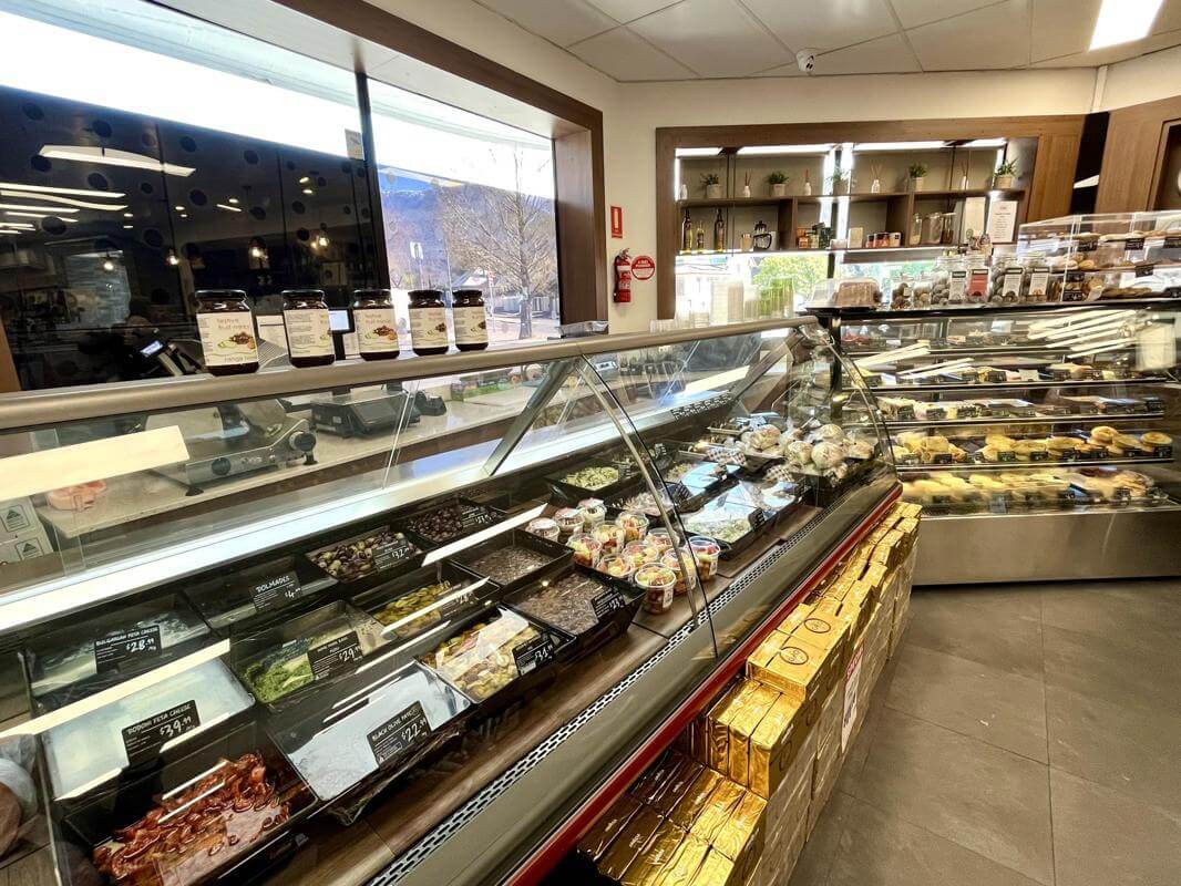 Family Supermarket Operating 50+yrs South Hobart T/O Appr $60,000 Weekly Location and Potential