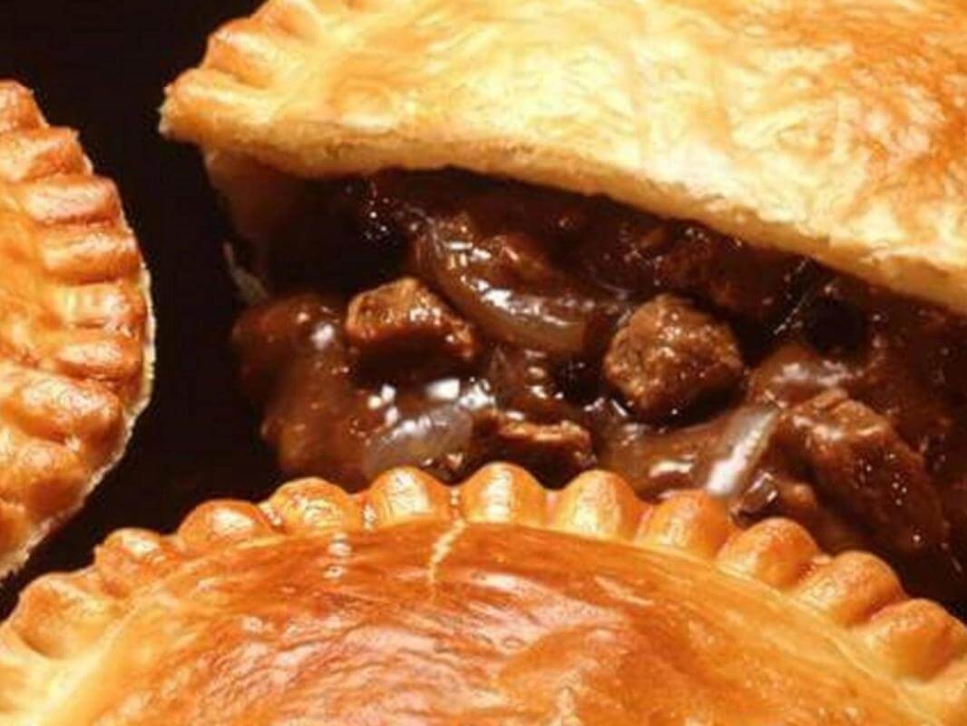 Bakery! Redland Bay, Brisbane! Motivated Seller! $16k per week turnover! Nice area near the ocean!