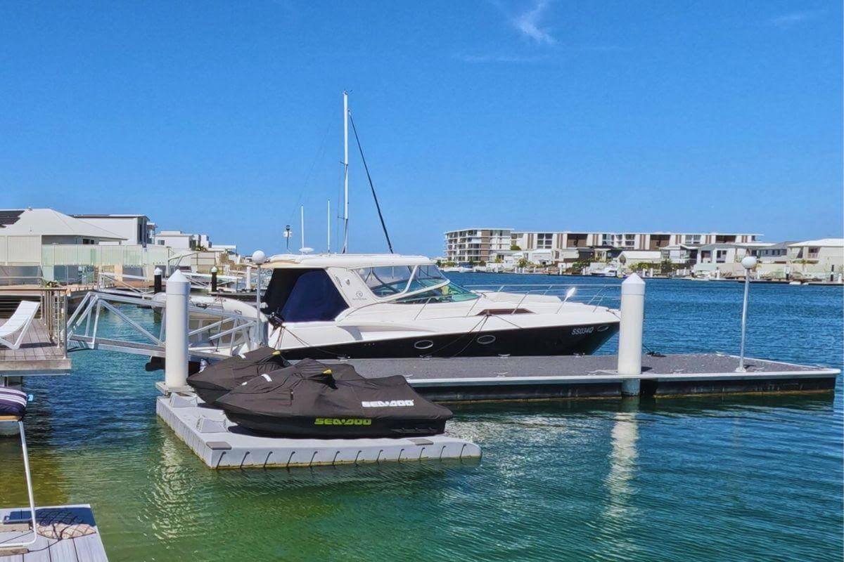 UNDER CONTRACT - Marine Pontoon Manufacturer  $2.77m Sales, $634k EBITDA