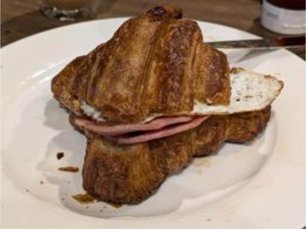 Award-Winning Bakery with 25+ Years of Success  Profitable & Priced to Sell