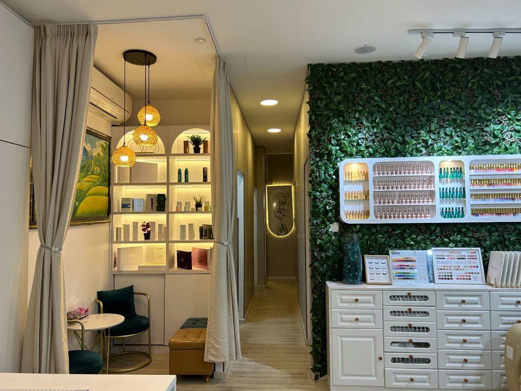 (Expired)Established Beauty & Nail business for Takeover. An opportunity not to be missed.