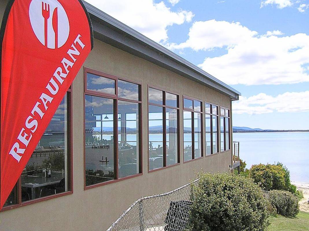 Exceptional Million $ T/O Restaurant Cafe Takeaway, Netting $277k by EOI Very Motivated Vendor