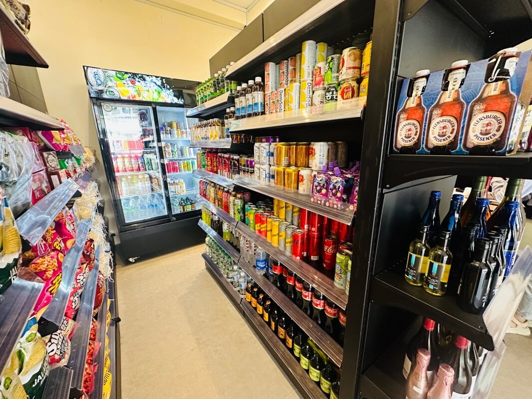 (Expired)Specialty Store For Takeover