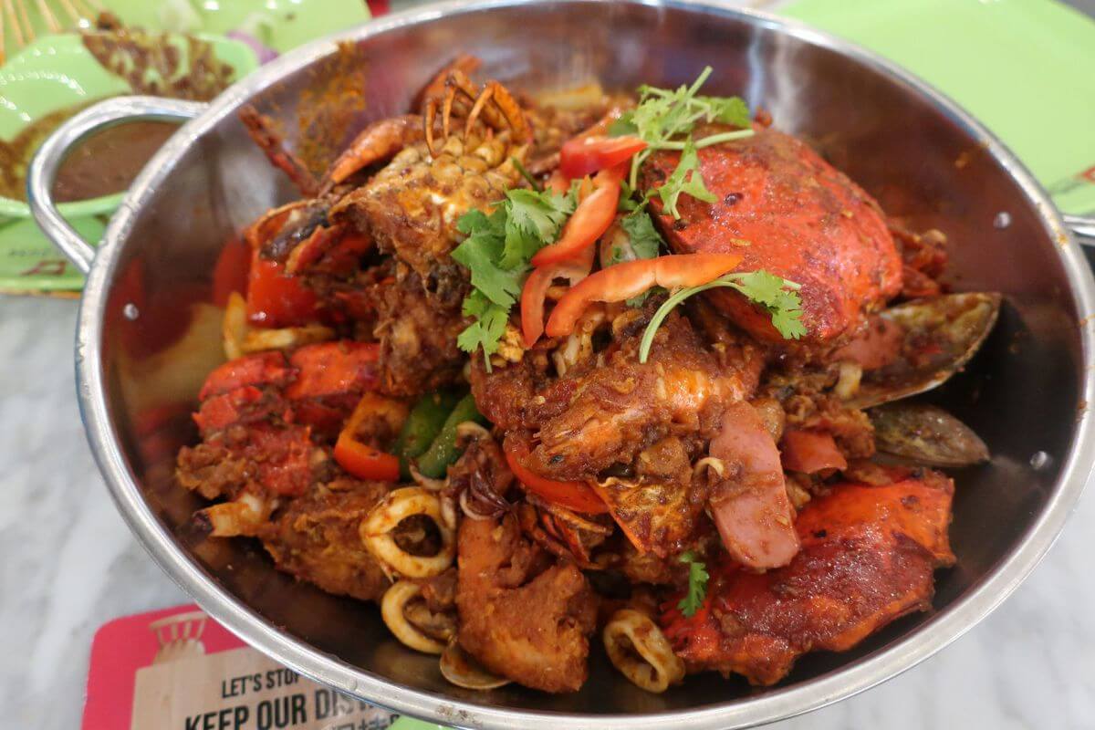 Own a Thriving Halal Food Brand with 8,600 Engaged Organic Followers!