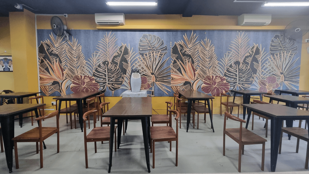 (Expired)Profitable Thai Restaurant  at CBD for Takeover