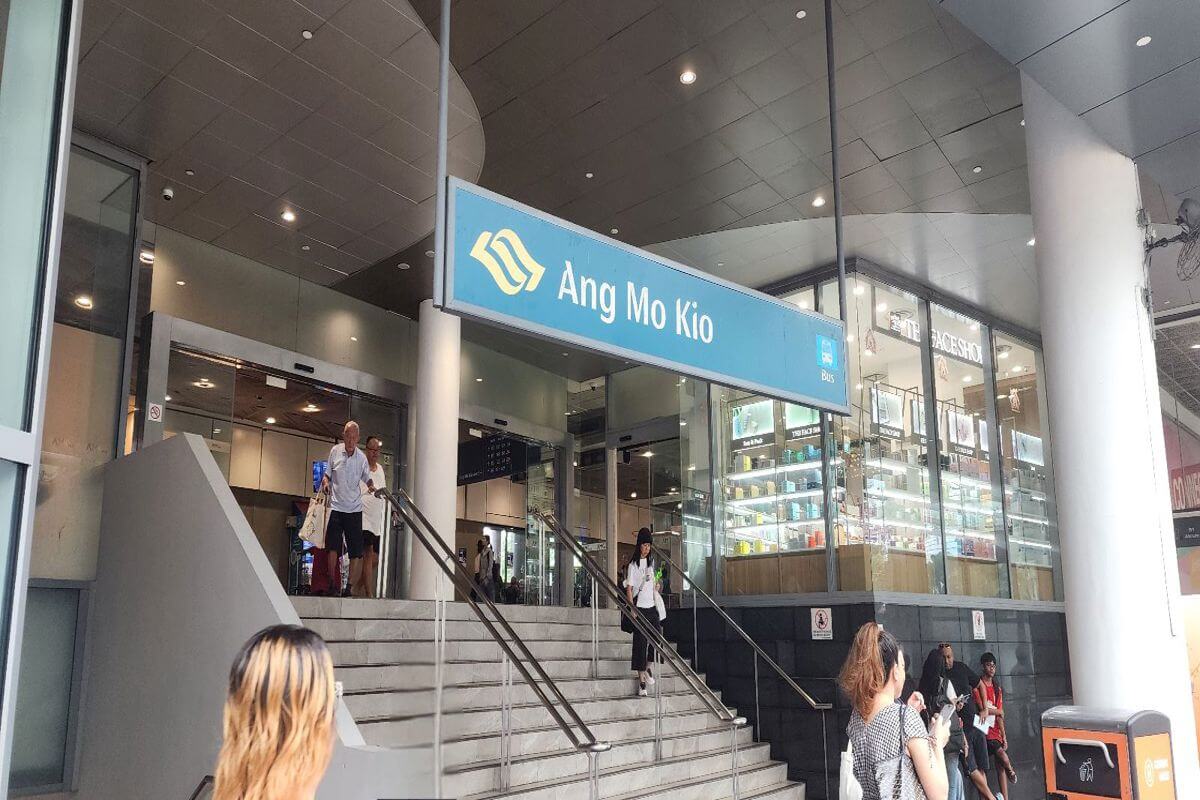 Ang Mo Kio 2 Storey HDB Shophouse