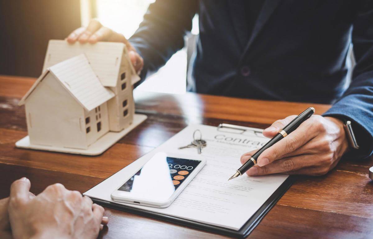 Finance Your Ambition: Mortgage Brokerage for All Entrepreneurs