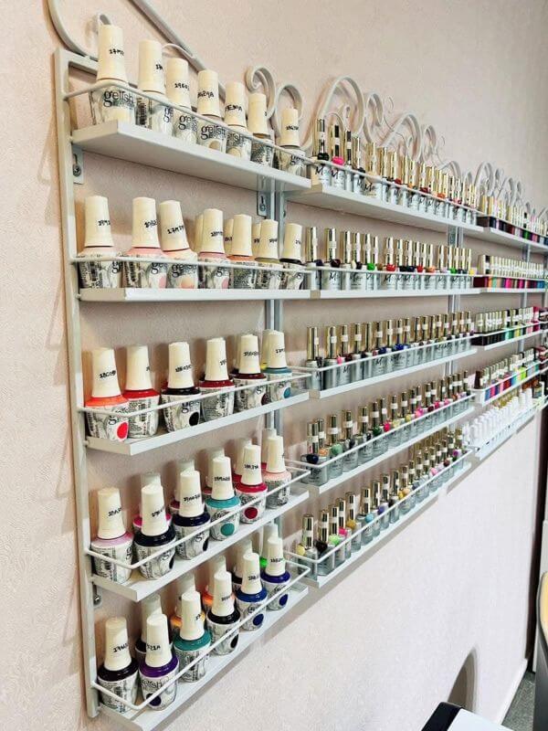 (Expired)Nails And Facial Salon For Immediate Take Over