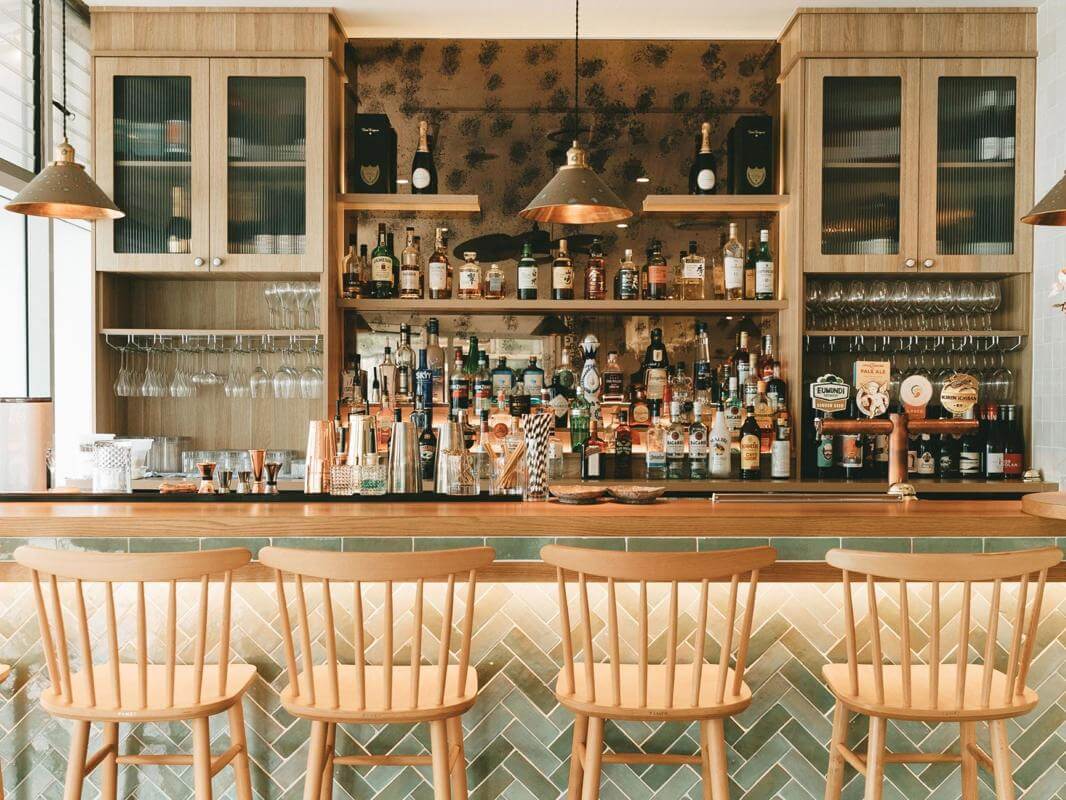 $180k Net Profit 1 x owner - Modern Dining Licensed Restaurant