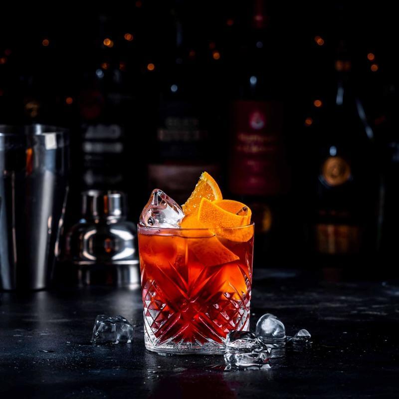 Popular Bar & Nightlife Venue  Exceptional Business Opportunity