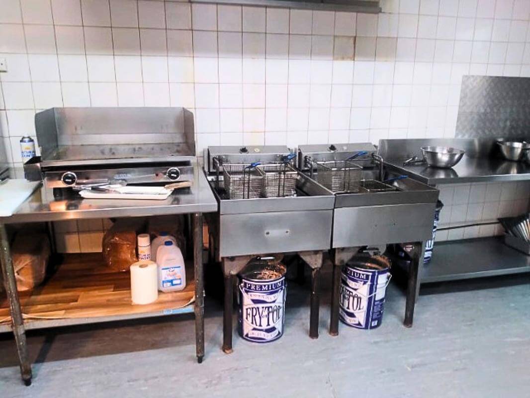 $700,000+ Turnover All Takeaway Queenstown's Best Busiest & Only Takeaway L/hold $200K+sav neg