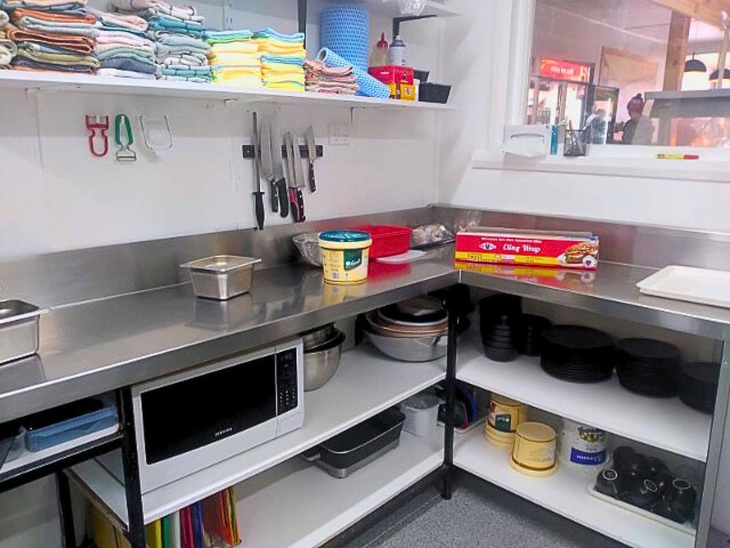 $700,000+ Turnover All Takeaway Queenstown's Best Busiest & Only Takeaway L/hold $200K+sav neg