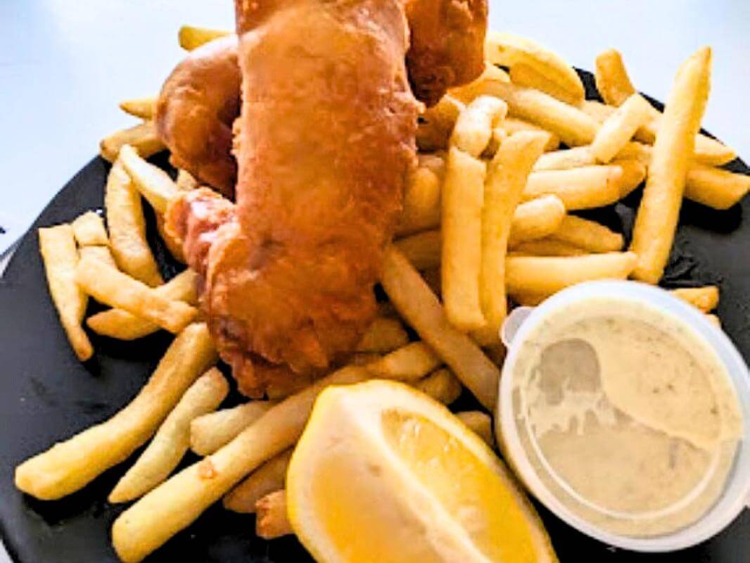 $700,000+ Turnover All Takeaway Queenstown's Best Busiest & Only Takeaway L/hold $200K+sav neg