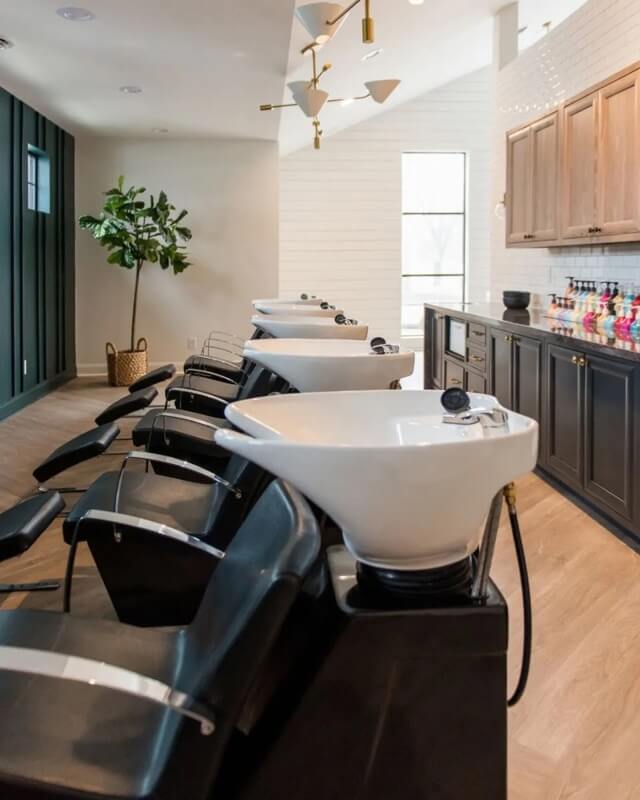 Established Hair Spa & Treatment Business For Sale – Strong Digital Presence & High Customer Demand!