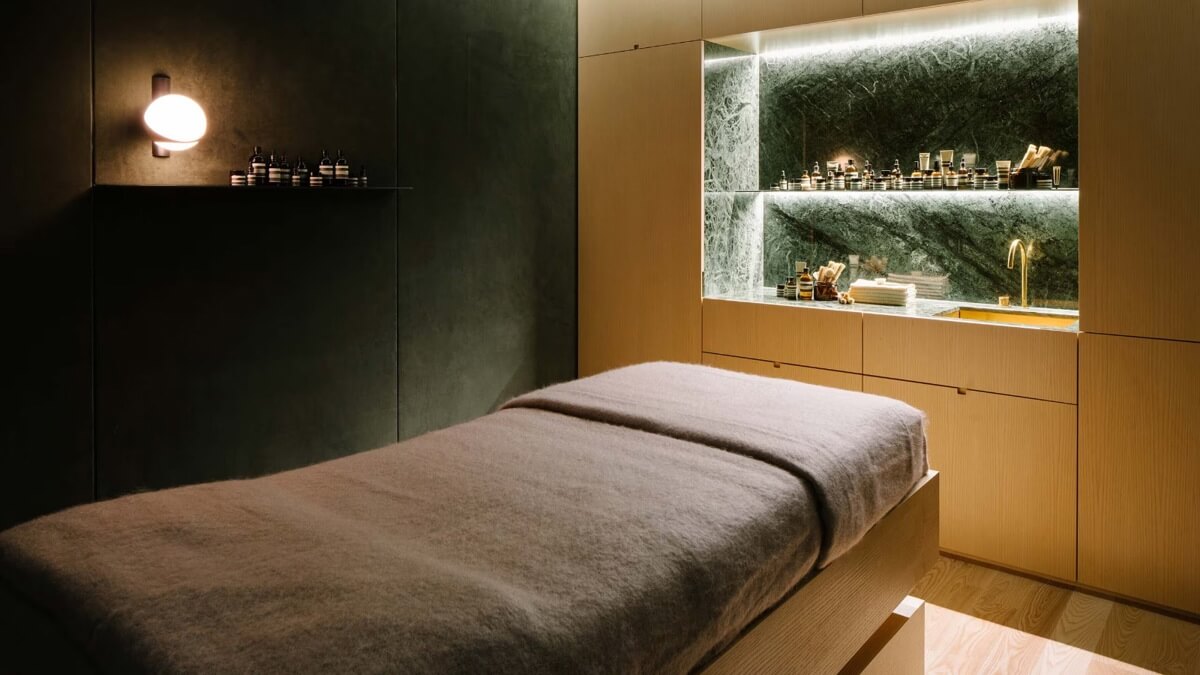 ✨ Beauty Salon Takeover In Hougang – Fully Equipped & Ready To Operate! ✨