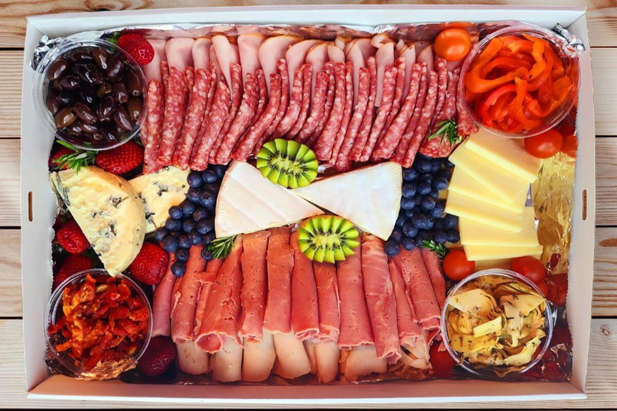 5 DAY | NO COMPETITION SANDWICH CAFE | MAS197