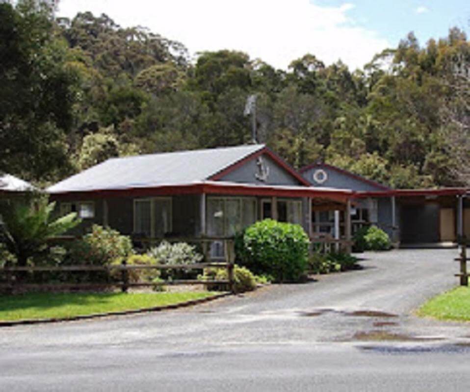 Fully Managed Freehold Accommodation Business in Iconic Strahan | Strong Returns