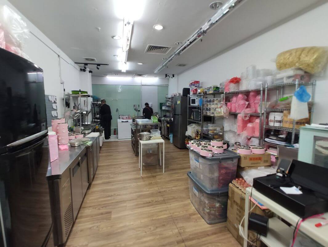 (Expired)Front-Facing Food Shop For Takeover at Sim Lim Square Level 2