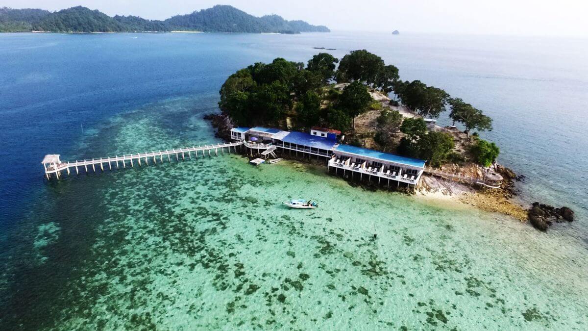 Exotic Private Island For Lease Suitable For Dive Resort Business.