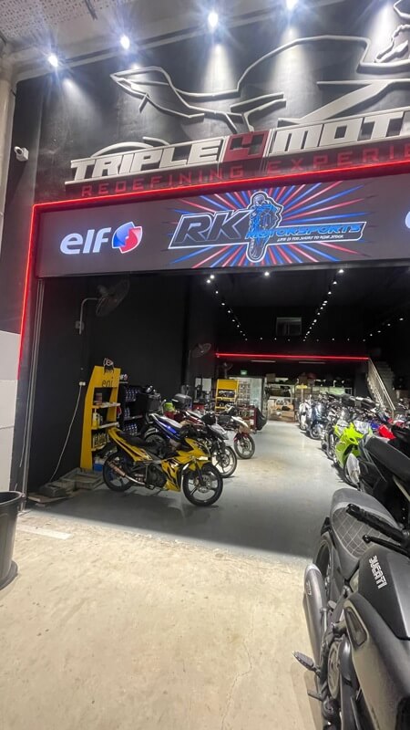 (Expired)Ground Floor @ Kaki Bukit - Motorcycle Workshop Space For Takeover