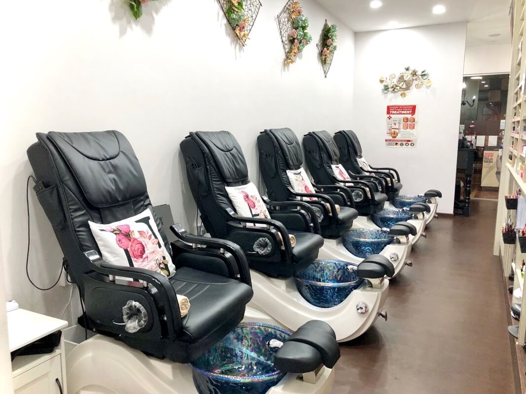 8.5 Years Hair & Nails Salon For Sale In Katong