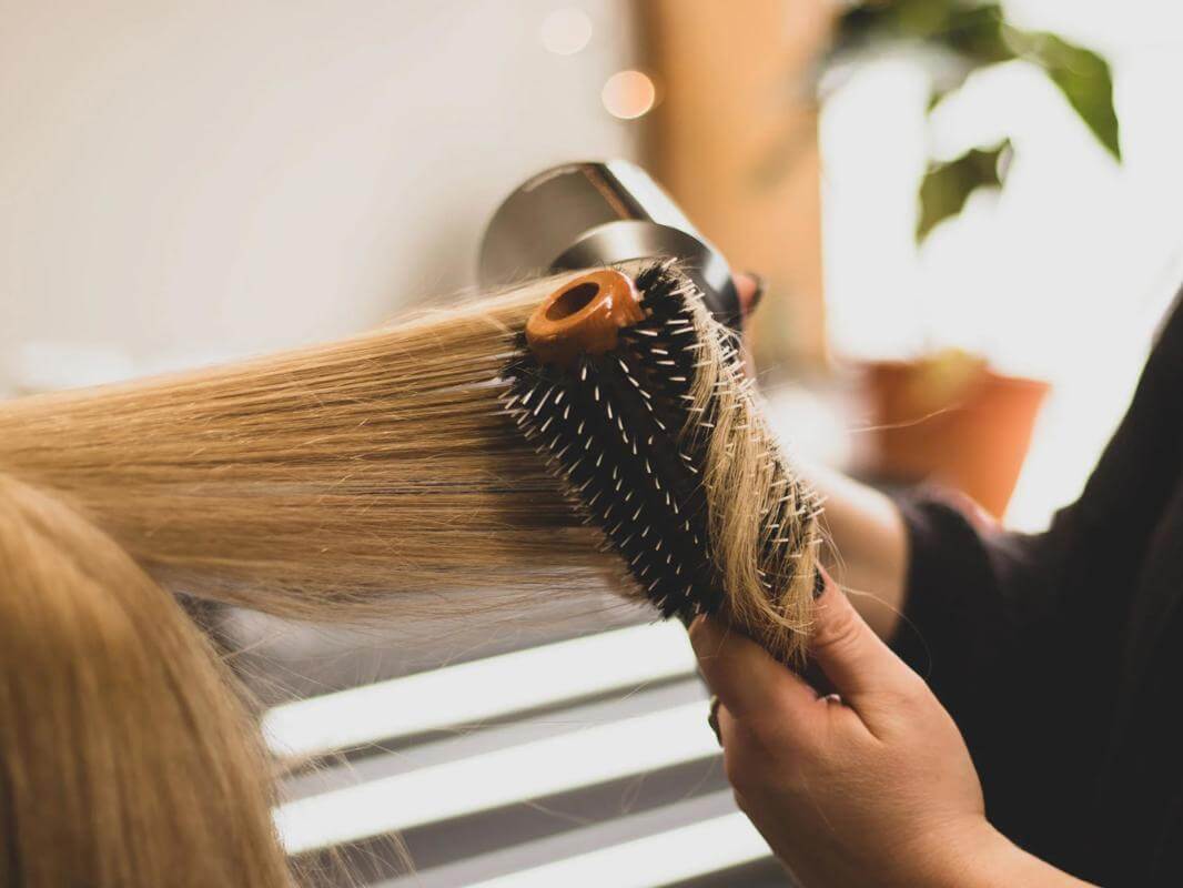 Established Hair & Beauty Salon in Prime Toowoomba Shopping Centre Location