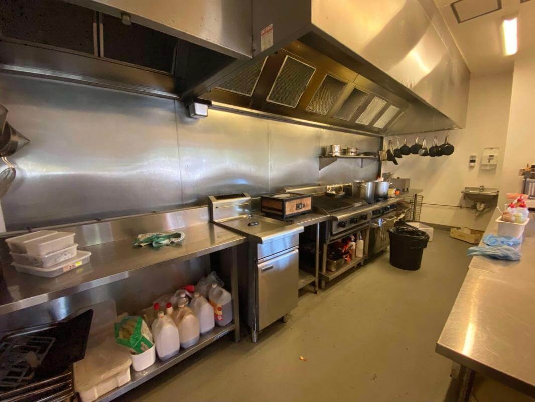 BEST VALUE RENT IN TOWN - Modern Licensed Restaurant $180k Net