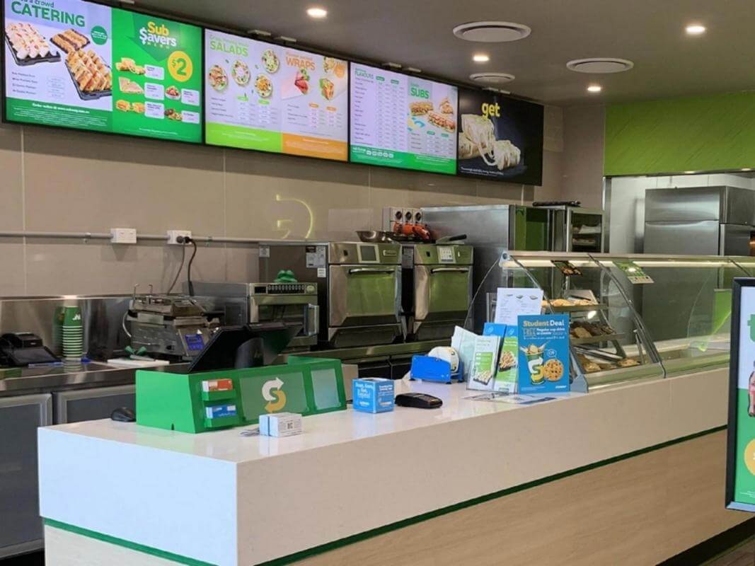 Subway Franchise - Bris South West, Remodeled, 13 Km From CBD! $125k Return To Owner/Op!