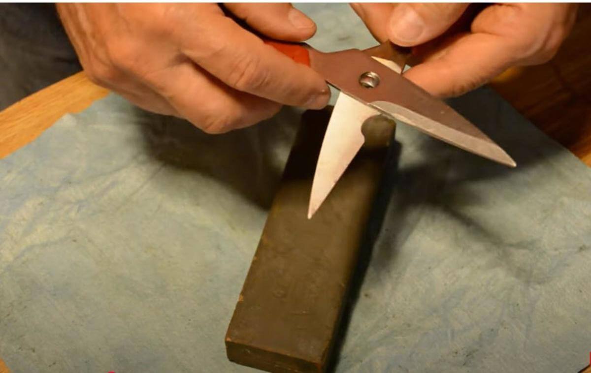 Mobile Sharpening Of Grooming Blades Scissors and Knives Business For Sale #7419