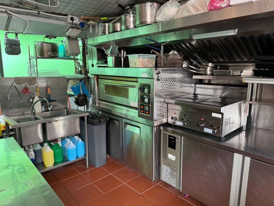 (Expired)Opportunity Alert: Takeover A Prime Food Stall At Raffles Avenue!