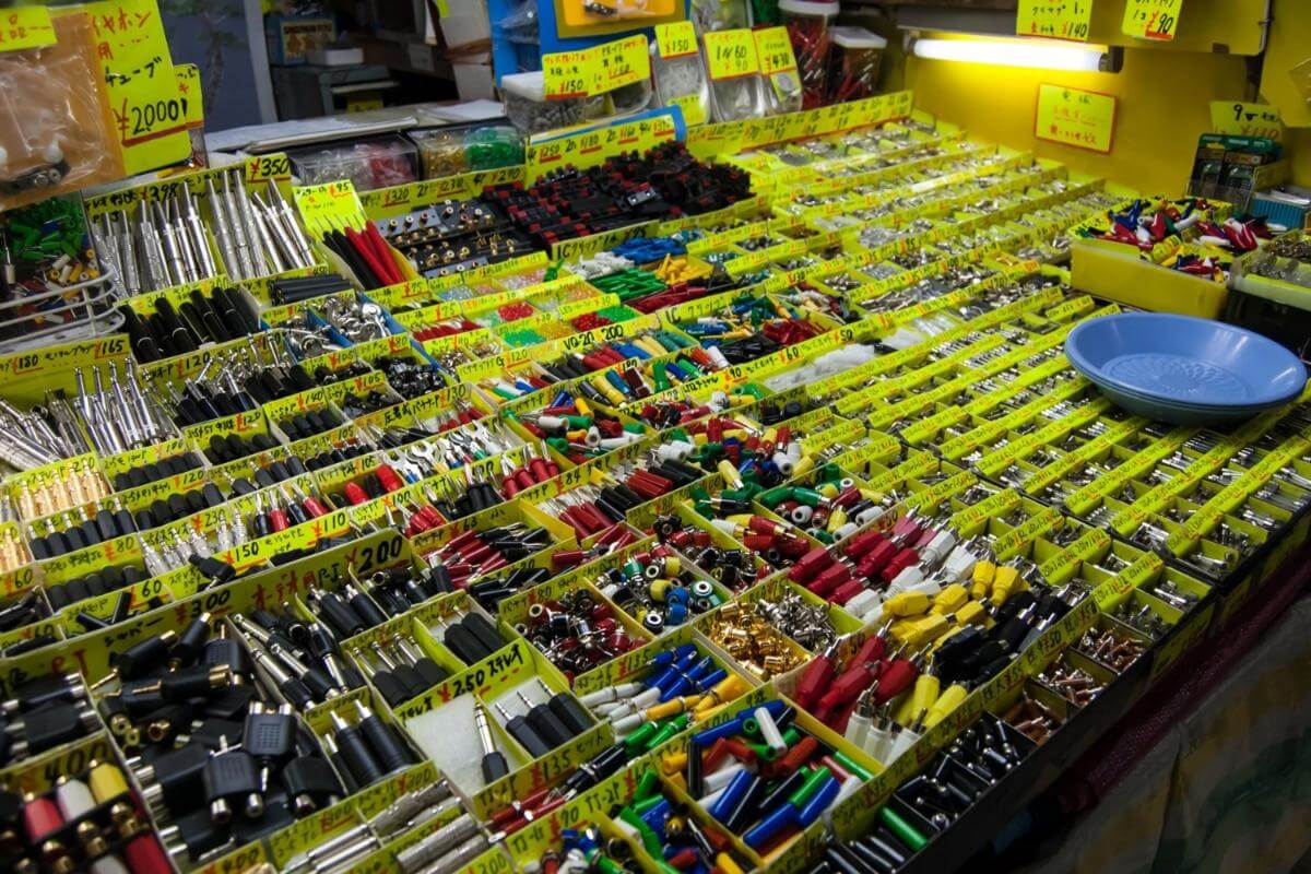 Independent Electrical Wholesale Business  Perth FY 2025 Sales-$10.5m  $1.05m EBITDA